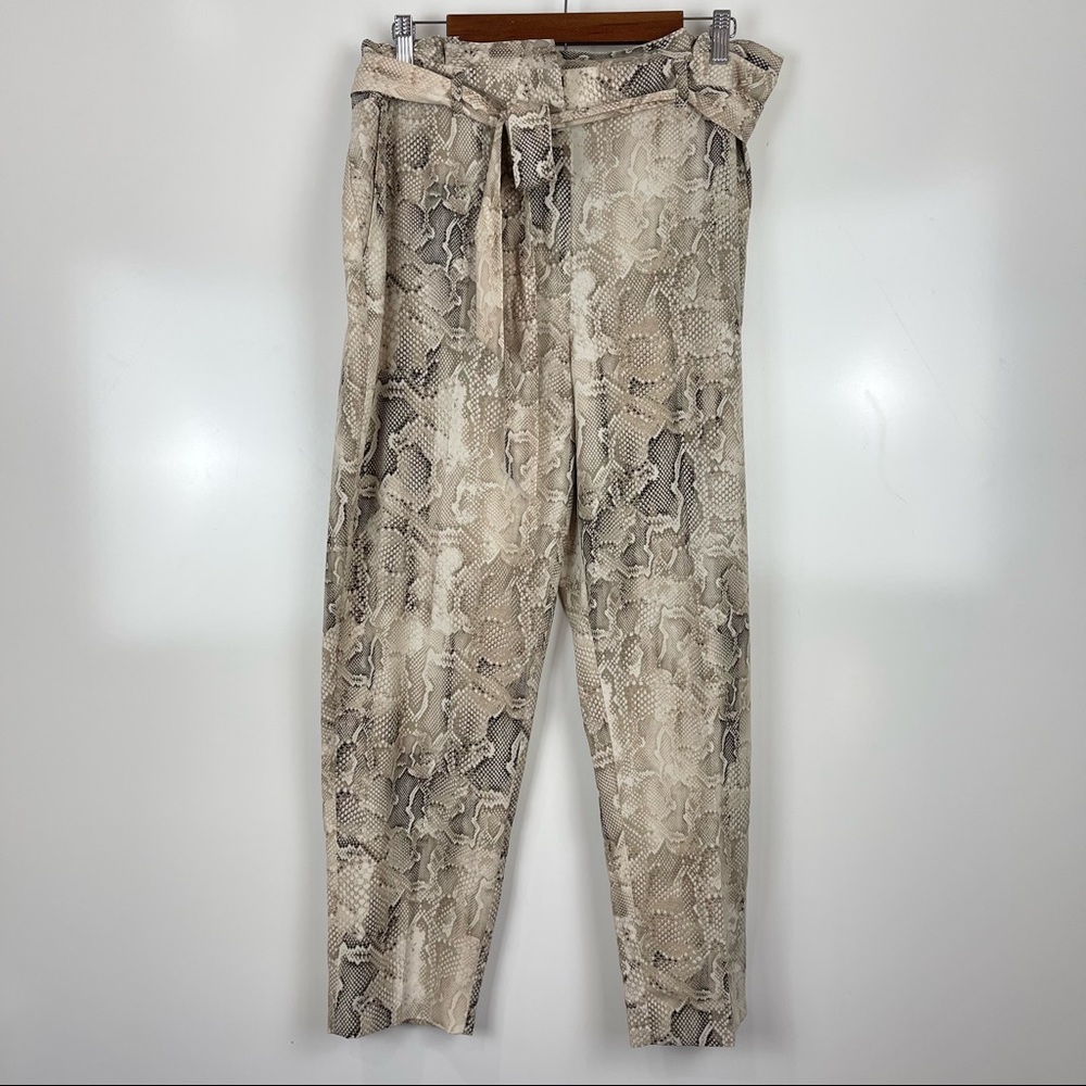 White House Black Market Snakeskin Paperbag Waist Tapered Ankle Pants Size 14